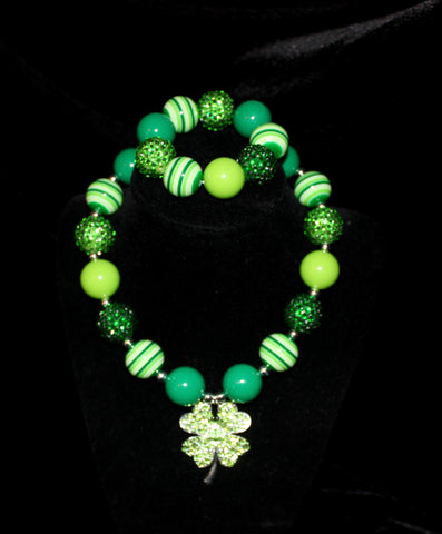 St. Patricks Day Shamrock Girls Chunky Bubblegum Necklace w/ rhinestone beads